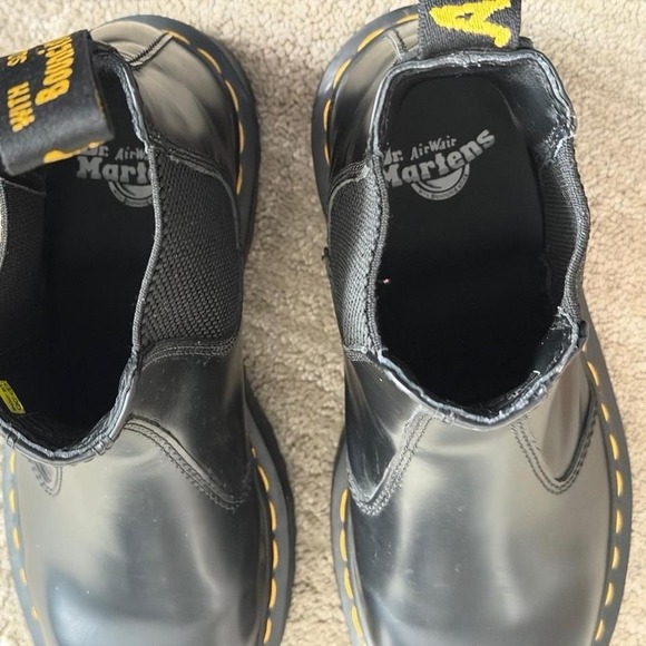 Dr Martens 2976 Quad Platform Chelsea Boots Womens 8 Black Leather EUC - Picture 7 of 7